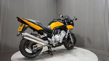 Yamaha FZS1000 FAZER 2002 HIGH MILES RUNNING PROJECT BIKE 1000CC TOURER 2