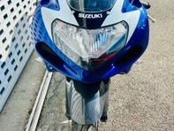 Suzuki GSX-R GSXR 1000 K1 26