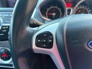 Ford Fiesta 1.4 TITANIUM AUTOMATIC 12
