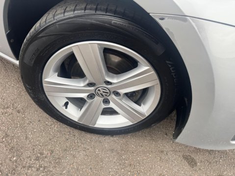 Volkswagen Golf 1.6 TDI BlueMotion Tech Match Euro 5 (s/s) 5dr 14