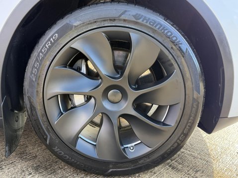 Tesla Model Y (Dual Motor) Long Range SUV 5dr Electric Auto 4WDE (384 bhp) 14
