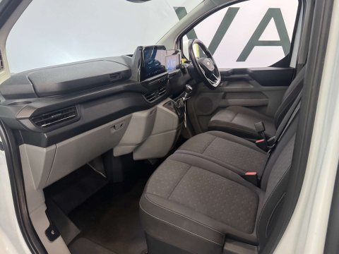 Ford Transit Custom 2.0 Transit Custom 300 Limited EcoBlue 11