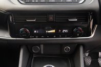 Nissan Qashqai DIG-T ACENTA PREMIUM MHEV 32