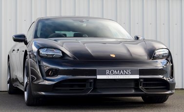 Porsche Taycan Turbo S 1