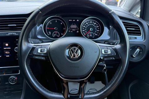 Volkswagen Golf MATCH TDI - 1 OWNER - 11 SERVICES - VAT QUALIFYING - APPLE CAR PLAY 7