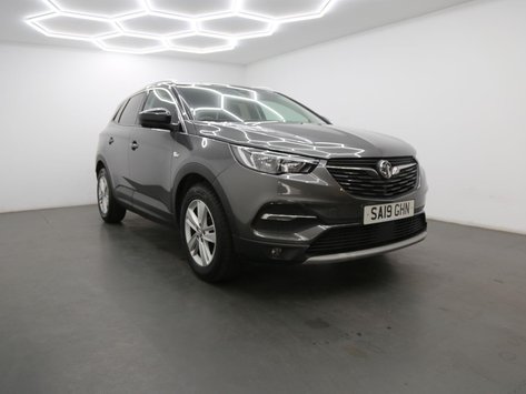 Vauxhall Grandland X 1.2 Turbo Design Line Euro 6 (s/s) 5dr