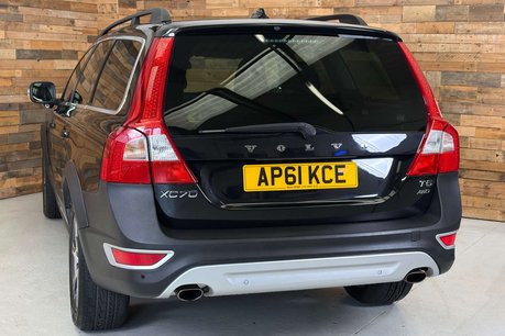 Volvo XC70 3.0 T6 SE Lux Estate 5dr Petrol Geartronic AWD Euro 5 (304 ps) 86