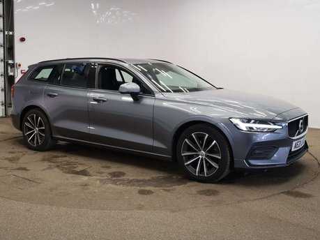 Volvo V60 2.0 V60 Momentum B4 MHEV Auto 5dr