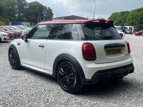 Mini Hatch 2.0 John Cooper Works Auto 3dr 9