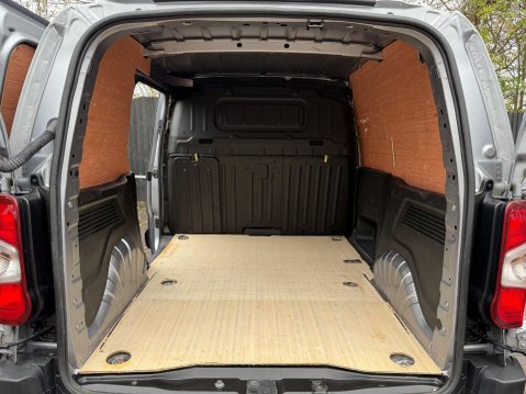 Peugeot Partner BLUEHDI PROFESSIONAL PREMIUM L1 20
