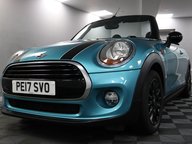 Mini Convertible COOPER 29