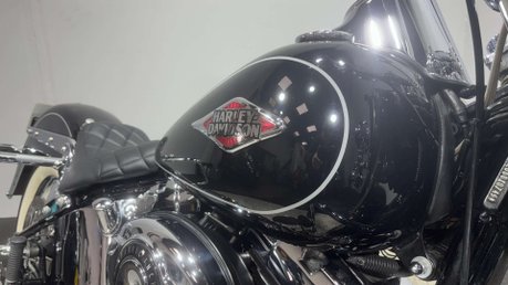 Harley-Davidson Softail HARITAGE FLSTC 1690 2013 CUSTOM BUILD SHOW BIKE LOW CRUISER 22