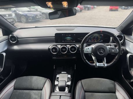 Mercedes-Benz A Class 2.0 AMG A 35 4Matic Auto 4WD 5dr 15