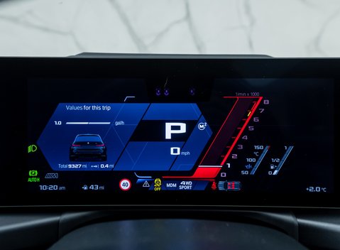 BMW M3 COMPETITION M XDRIVE TOURING 18