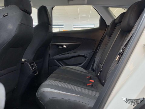 Peugeot 3008 1.2 PureTech Active Euro 6 (s/s) 5dr 76