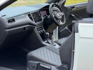 Volkswagen T-Roc R-LINE TSI EVO DSG 17