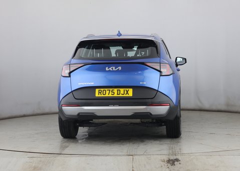 Kia Sportage 1.6 T-GDi HEV Pure 4