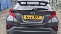 Toyota C-HR 1.8 VVT-h Dynamic SUV 5dr Petrol Hybrid CVT Euro 6 (s/s) (122 ps) 9