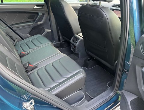 Volkswagen Tiguan 2.0 Tiguan R-Line TDI Semi-Auto 5dr 41