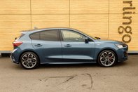 Ford Focus ST-LINE X 9