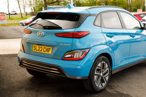 Hyundai KONA PREMIUM 9