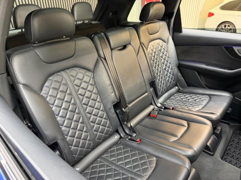 Audi SQ7 4.0 TDI V8 Tiptronic quattro Euro 6 (s/s) 5dr 44