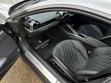 Ferrari 812 Superfast 41