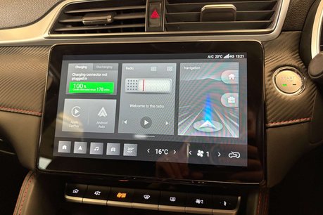 MG ZS 51.1kWh Trophy Connect SUV 5dr Electric Auto (176 ps) 21