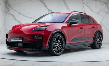 Porsche Macan GTS Electric 1