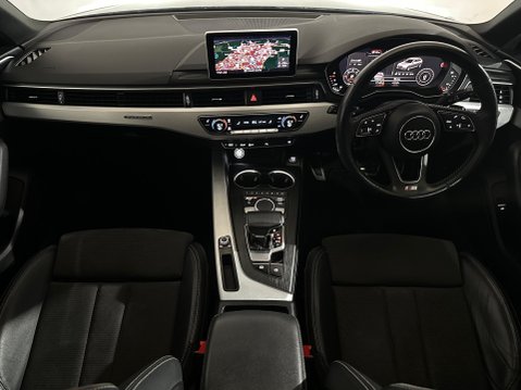 Audi A4 AVANT TDI QUATTRO S LINE 13