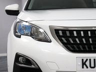 Peugeot 3008 S/S ALLURE 24