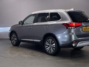 Mitsubishi Outlander 2.0 MIVEC Exceed SUV 5dr Petrol CVT 4WD Euro 6 (s/s) (150 ps) Parking Senso 6