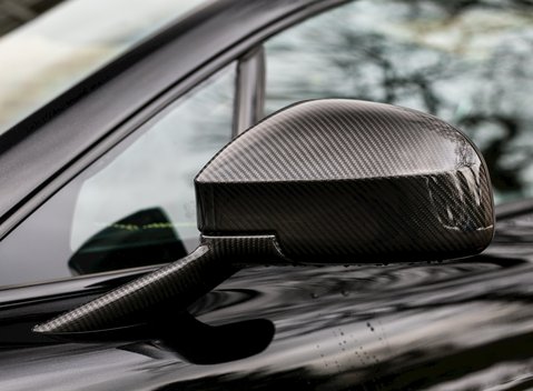 Aston Martin Vanquish S 28