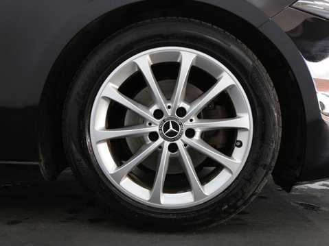 Mercedes-Benz A Class 1.5 A180d Sport 7G-DCT Euro 6 (s/s) 5dr 27
