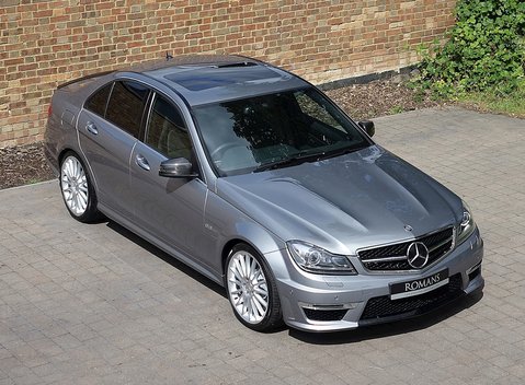 Mercedes-Benz C Class AMG 30