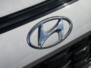 Hyundai BAYON T-GDI PREMIUM DCT MHEV 13