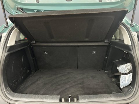 Hyundai BAYON 1.0 T-GDi MHEV Premium SUV 5dr Petrol Hybrid DCT Euro 6 (s/s) (120 ps) 1 Ow 21