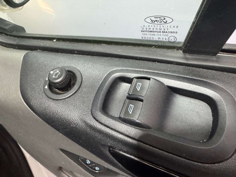 Ford Transit Custom 2.0 Transit Custom 300 Limited EcoBlue 5dr 12