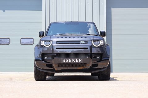 Land Rover Defender 110 2023 D300 HARD TOP X-DYNAMIC  2