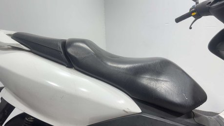 Yamaha Majesty YP 1999 21K SPARES OR REPAIR LEARNER 125CC PROJECT BIKE SCOOTER 21