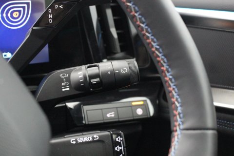 Renault Austral 5dr E-TECH FHEV Techno Esprit Alpine Automatic 32