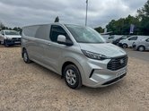 Ford Transit Custom AUTO LWB L2H1 Low Roof Limited 320 Air Con Alloys Cam Sensors EURO 6 4