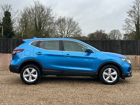 Nissan Qashqai DIG-T ACENTA PREMIUM DCT 5