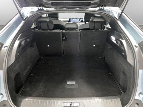 Peugeot 3008 1.2 Allure SUV 5dr Petrol Hybrid e-DSC6 Euro 6 (s/s) (136 ps) Cruise Contro 21