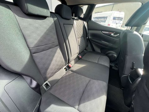 Nissan Qashqai 1.5 Qashqai N-Connecta dCi 5dr *NATIONAL DELIVERY* 17