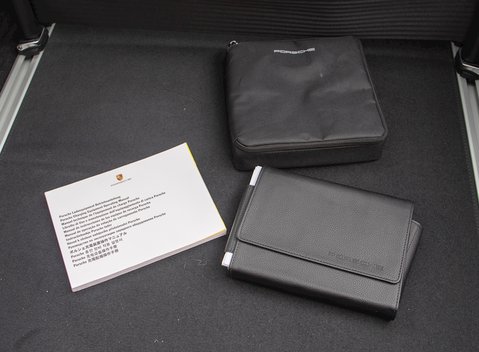 Porsche Panamera Turbo S E-Hybrid 32