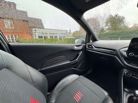 Ford Fiesta 1.0 Fiesta ST-Line X Edition T MHEV 3dr 37