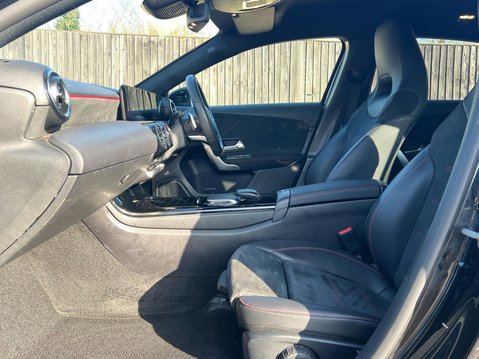 Mercedes-Benz A Class A 200 AMG LINE EXECUTIVE 19