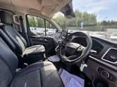 Ford Transit Custom Crew Cab AUTO SWB L1H1 320 Active Air Con Alloys Nav Sensors EURO 6 NO VAT 19