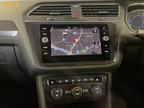 Volkswagen Tiguan Allspace 2.0 TDI SEL SUV 5dr Diesel Manual Euro 6 (s/s) (150 ps) Cruise Control - D 19